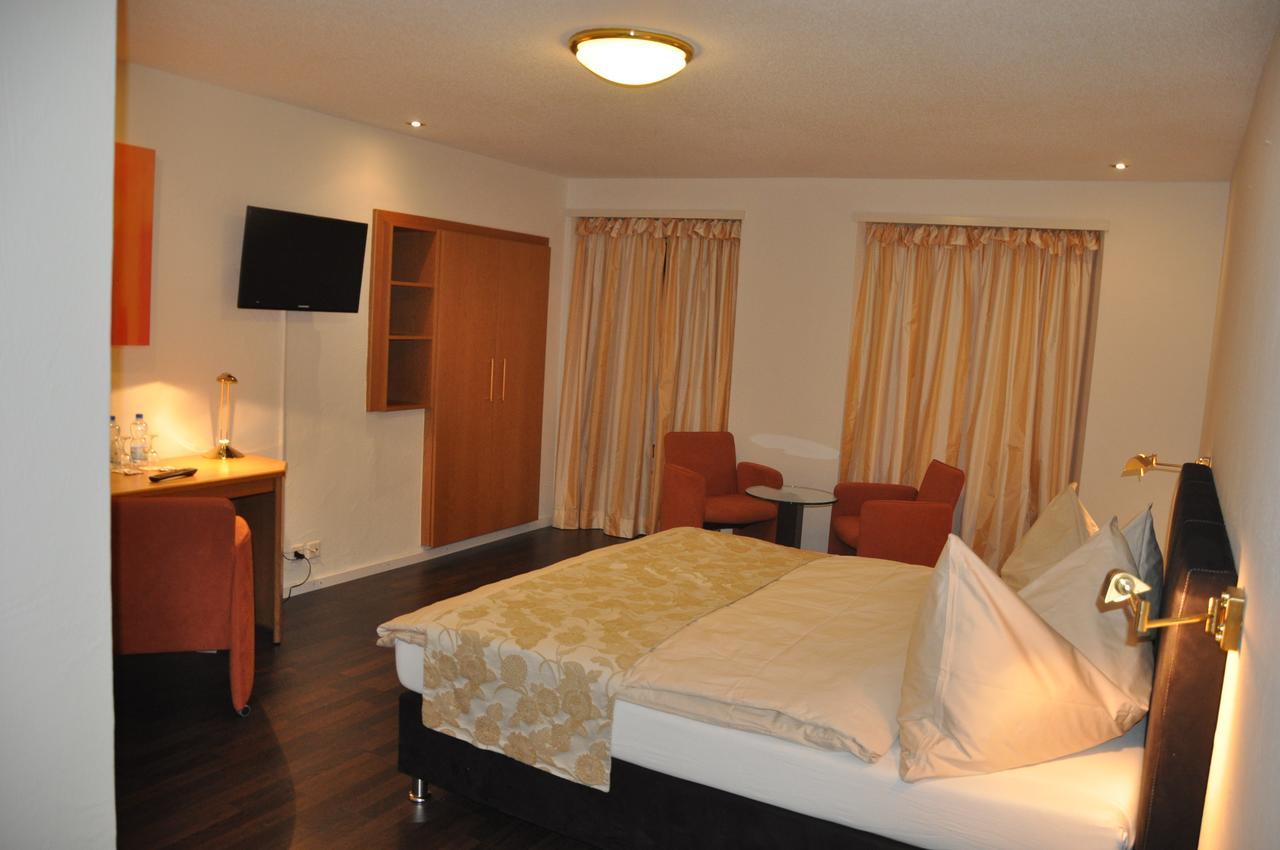 Hotel Loewen Mellingen Szoba fotó