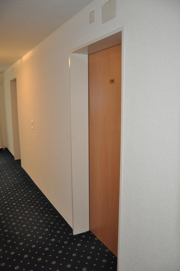 Hotel Loewen Mellingen Kültér fotó